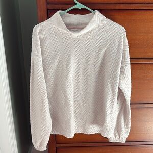 Maurices Ivory Chevron Long Sleeve Top